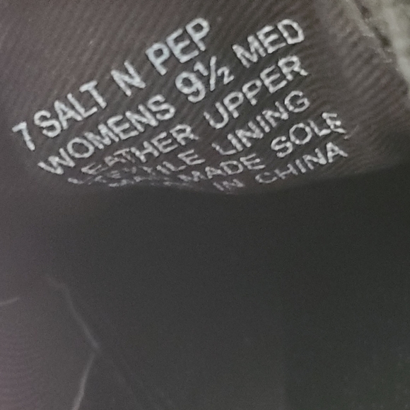 Womens Reaction Kenneth Cole Suede Leather Loafer Shoes Salt N Pep Size 9.5 M - Picture 7 of 8